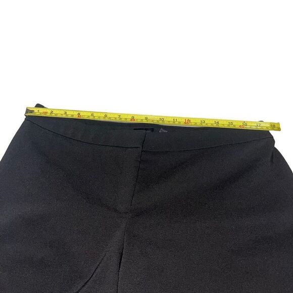 Rafaella‎ Curvy Black Shorts - Size 12 - Picture 4 of 9